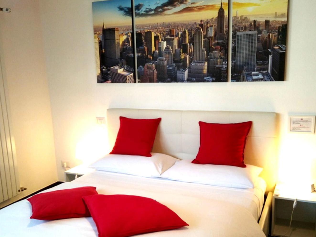 Panoramic Plaza Apartment -Loreto 1 Milan Luaran gambar
