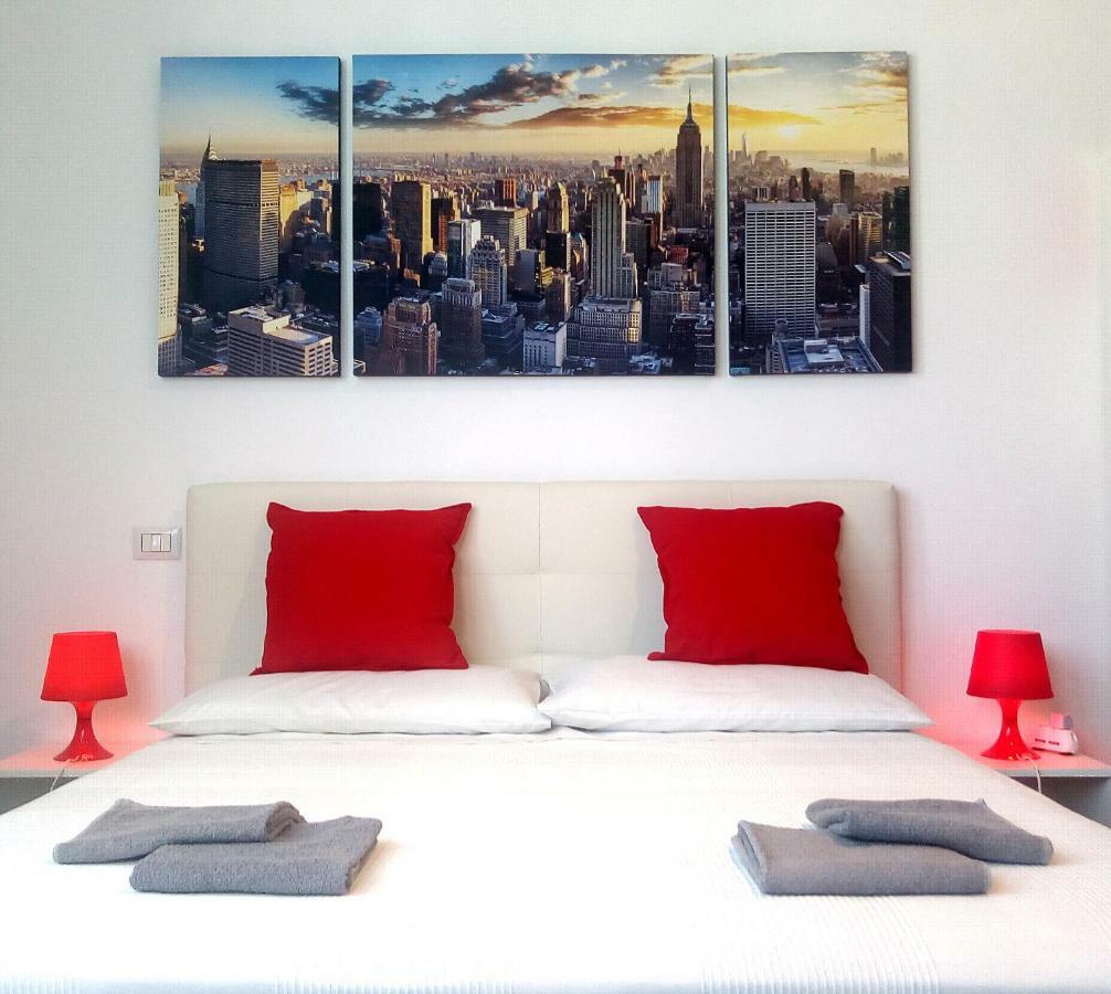 Panoramic Plaza Apartment -Loreto 1 Milan Luaran gambar